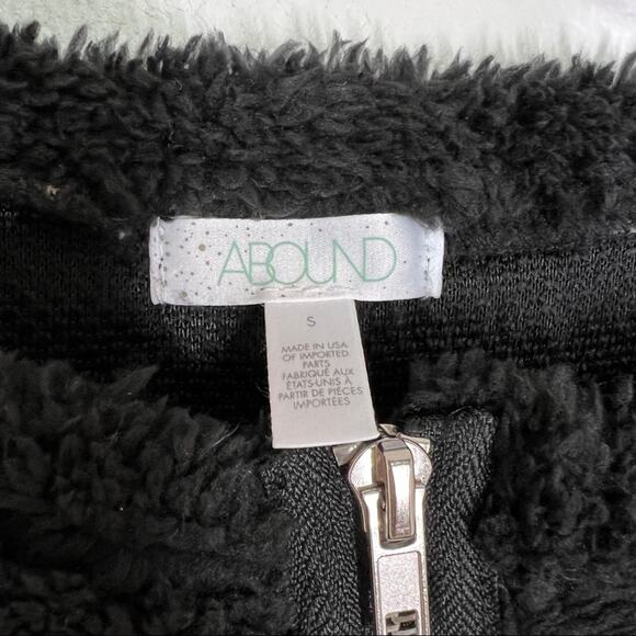 NWT NEW ABOUND Nordstrom Fuzzy Fleece half zip Pullover in Black - Picture 6 of 10
